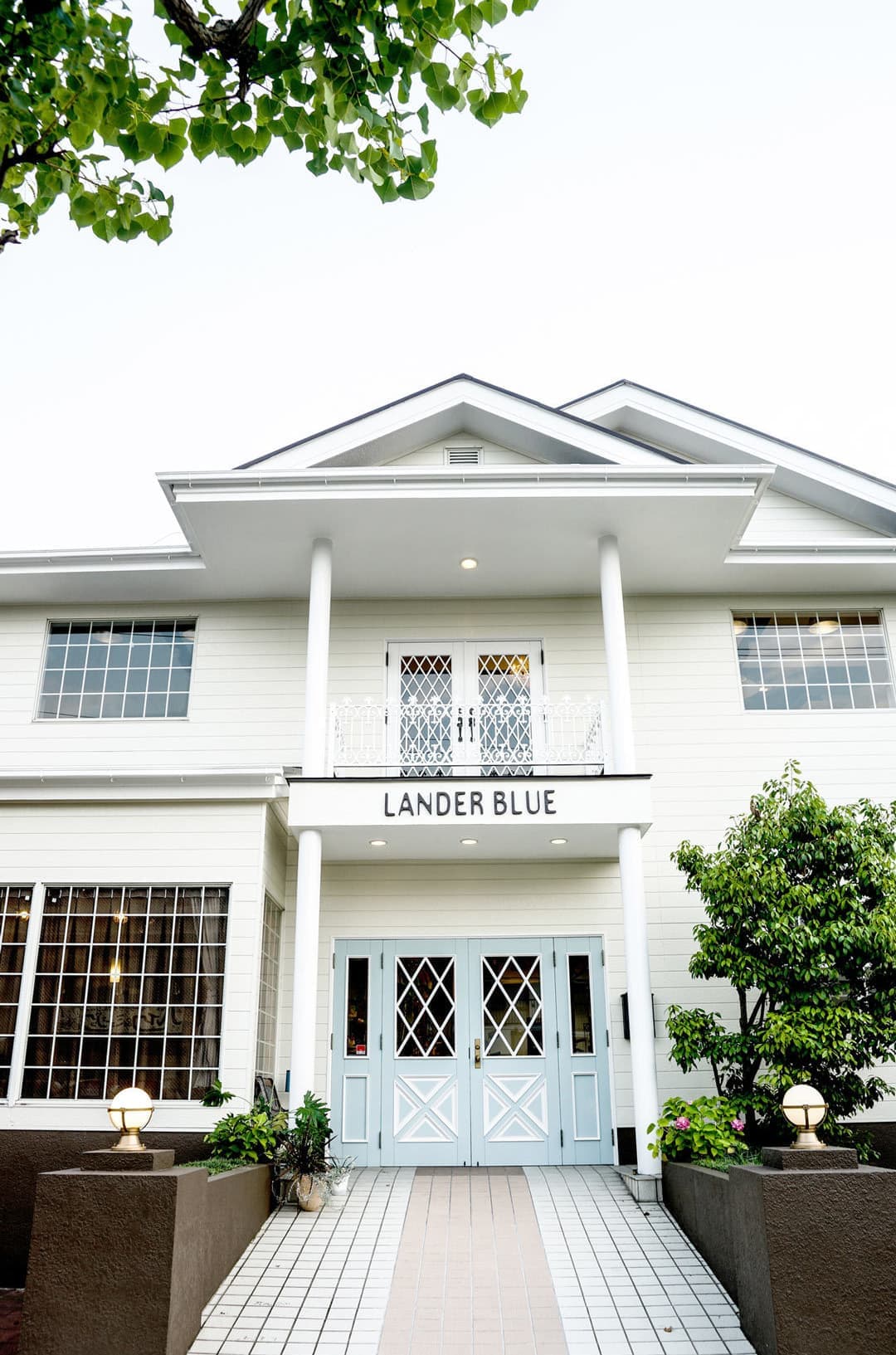 奈良県生駒市の美容室ランダーブルーの外観